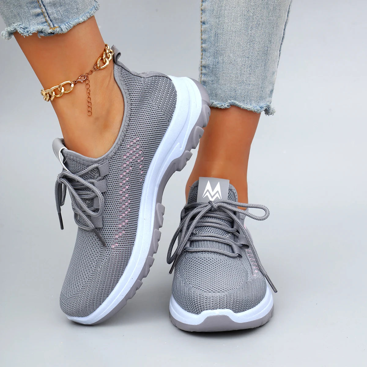 Women's lightweight breathable lace-up sneakers in grey — casual sports shoes for spring and autumn